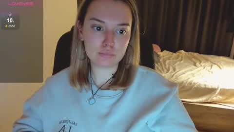 Snapshot of jeniceloveit_ chatting on 04-25-26, 01:41 Jenice online show from 04-25-26, 01:41
