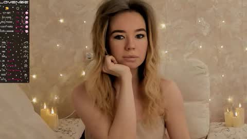 EvaSileZ online show from 12-17-25, 05:13