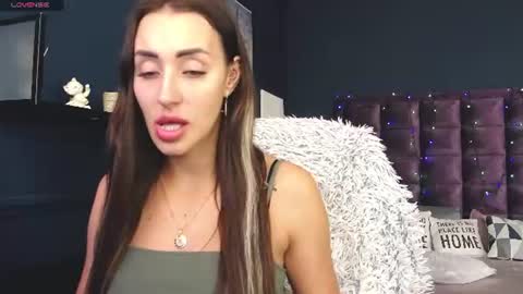 Snapshot of jeniferstone chatting on 07-14-26, 10:21 Kira online show from 07-14-26, 10:21
