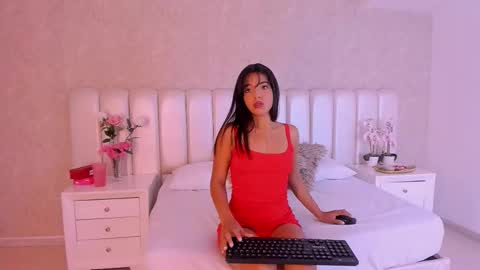 Snapshot of jenifferlopez_ chatting on 12-01-25, 07:08 Samanta online show from 12-01-25, 07:08