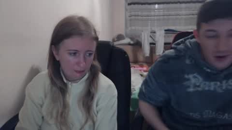 JenisAndPeter online show from 11-07-25, 07:47