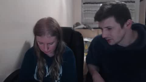 JenisAndPeter online show from 12-04-25, 07:33