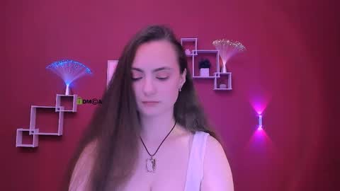 Snapshot of jenna_elayne chatting on 05-01-26, 11:26 jenna_elayne online show from 05-01-26, 11:26