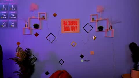 Snapshot of jenna_elayne chatting on 06-25-26, 01:37 jenna_elayne online show from 06-25-26, 01:37