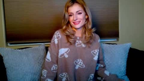 Jenna J. Morrison online show from 11-25-25, 01:38