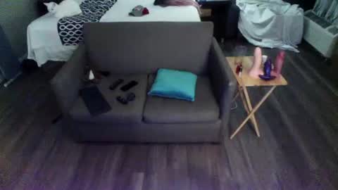 Jenna Cross online show from 07-24-26, 01:58