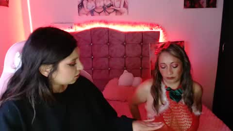 jennal_010 online show from 12-21-24, 01:15