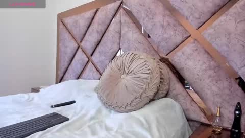 My name is LizzyNice to meet you online show from 12-12-24, 10:42