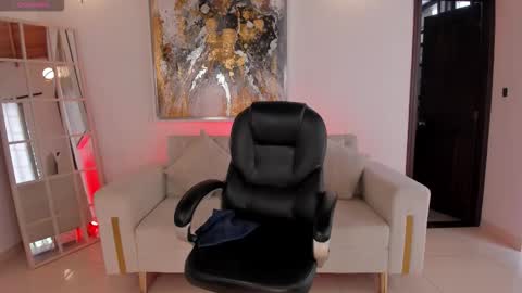 Jenna Olson  online show from 02-23-26, 06:38