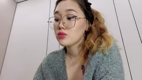 JENNA online show from 01-06-26, 05:16