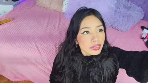 Jenner online show from 12-17-24, 09:28