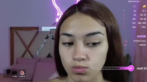 Snapshot of jenner_tay chatting on 01-28-25, 11:28 jenner online show from 01-28-25, 11:28