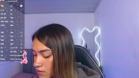 Snapshot of jenner_tay chatting on 06-02-26, 02:57 jenner online show from 06-02-26, 02:57