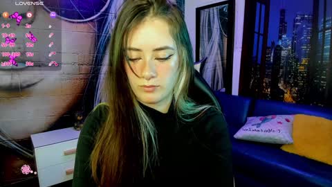 Snapshot of jenni_arango chatting on 12-06-24, 04:36 Jenny online show from 12-06-24, 04:36