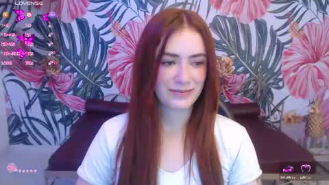Snapshot of jenni_arango chatting on 06-10-26, 01:43 Jenny online show from 06-10-26, 01:43