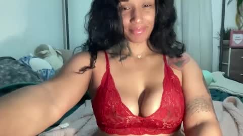 Snapshot of jenni_cash chatting on 02-02-25, 06:58 Mistress Jenni online show from 02-02-25, 06:58