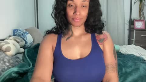 Snapshot of jenni_cash chatting on 02-07-25, 07:29 Mistress Jenni online show from 02-07-25, 07:29