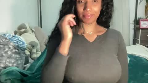 Snapshot of jenni_cash chatting on 02-08-25, 07:48 Mistress Jenni online show from 02-08-25, 07:48