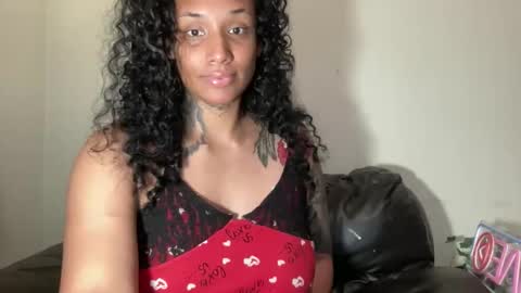 Snapshot of jenni_cash chatting on 11-02-25, 12:24 Mistress Jenni online show from 11-02-25, 12:24