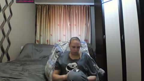 Snapshot of jennideep chatting on 02-06-26, 08:29 JenniDeep online show from 02-06-26, 08:29