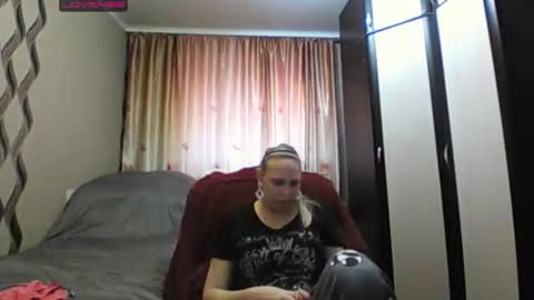 Snapshot of jennideep chatting on 02-23-26, 11:07 JenniDeep online show from 02-23-26, 11:07