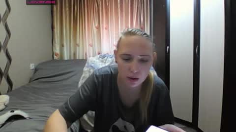 JenniDeep online show from 03-21-26, 12:43