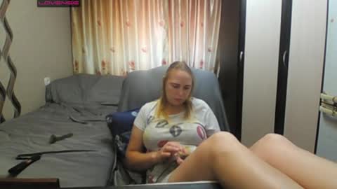 Snapshot of jennideep chatting on 07-14-26, 11:16 JenniDeep online show from 07-14-26, 11:16