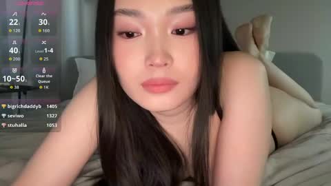 Snapshot of jennie_yung chatting on 04-21-26, 02:51 jennie_yung online show from 04-21-26, 02:51