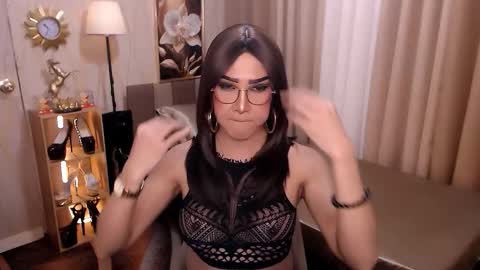 jenniegarcia online show from 02-09-26, 05:28