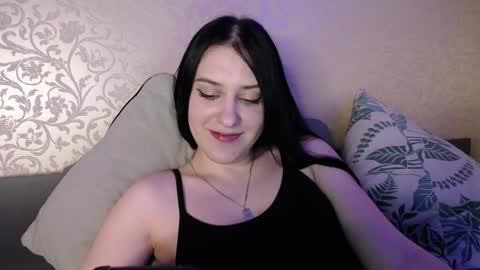 Helen online show from 12-30-24, 12:43