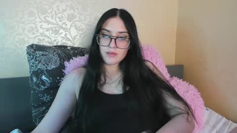 Helen online show from 07-29-26, 09:46