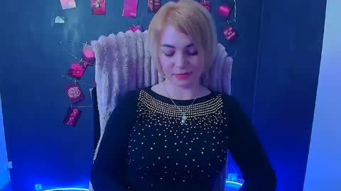 Snapshot of jennifer_cuttie chatting on 05-04-26, 11:50 Jennifer online show from 05-04-26, 11:50