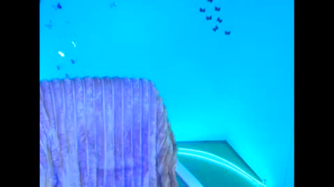 Jennifer online show from 02-11-26, 07:13