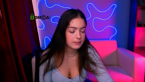 jennifer_sheil online show from 03-25-26, 12:00