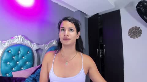 Snapshot of jennifer_t chatting on 12-04-24, 01:31 jennifer_t online show from 12-04-24, 01:31
