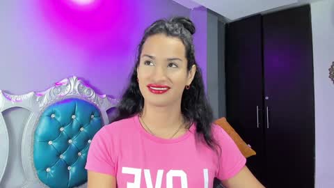 Snapshot of jennifer_t chatting on 12-29-24, 05:44 jennifer_t online show from 12-29-24, 05:44