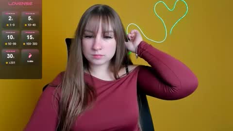 Snapshot of jennifer_xo_ chatting on 12-16-25, 07:35 Jennifer online show from 12-16-25, 07:35