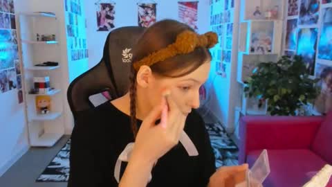 jenniferkiim online show from 02-21-26, 08:59