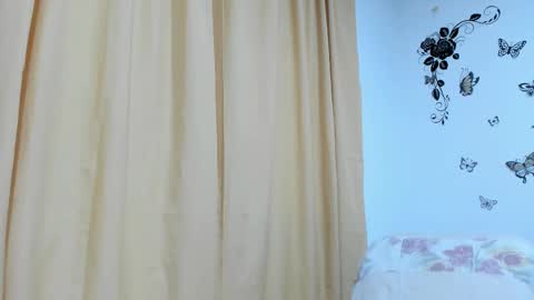 Snapshot of jenniferloveyou chatting on 10-30-25, 10:21 jenniferloveyou online show from 10-30-25, 10:21