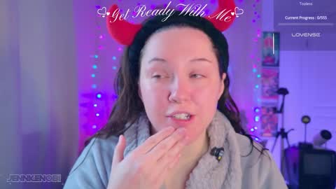 Jenn online show from 02-17-26, 03:40