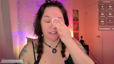 Jenn online show from 02-23-26, 03:31