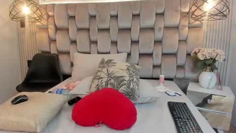 Jennsexy  online show from 03-08-25, 12:00