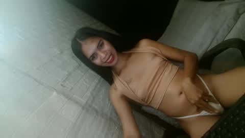 Snapshot of jenny20_xxx chatting on 02-24-25, 09:31 PRETTY JENNY online show from 02-24-25, 09:31