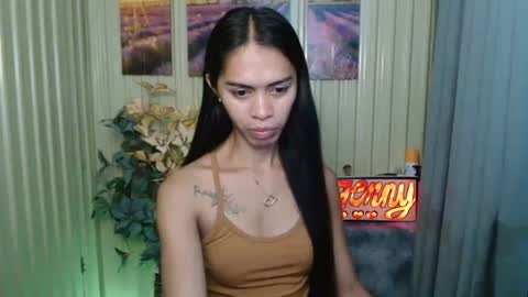 Snapshot of jenny20_xxx chatting on 11-07-25, 10:32 PRETTY JENNY online show from 11-07-25, 10:32