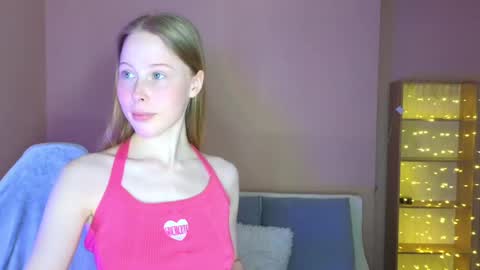 Snapshot of jenny_angelok chatting on 04-24-26, 02:08 Next broadcast on December 05 subject to change online show from 04-24-26, 02:08