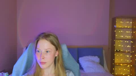 Snapshot of jenny_angelok chatting on 05-29-26, 02:48 Next broadcast on December 05 subject to change online show from 05-29-26, 02:48