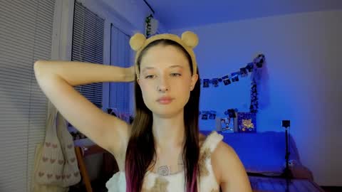 Snapshot of jenny_cox_love chatting on 12-30-24, 07:11 Jennifer Jenny Darling   online show from 12-30-24, 07:11