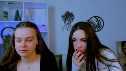 Snapshot of jenny_donne chatting on 02-23-26, 06:00 jenny_donne online show from 02-23-26, 06:00