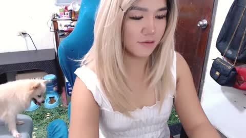 Snapshot of jenny_fromphil chatting on 01-14-25, 07:38 Jenny online show from 01-14-25, 07:38