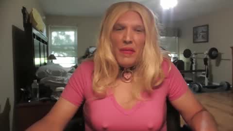 Snapshot of jenny_gurl2021 chatting on 06-02-26, 10:12 jenny gurl online show from 06-02-26, 10:12